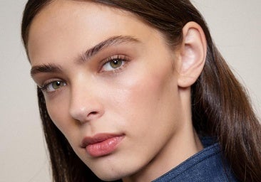 Máscara de pestañas marrón: el consejo de los expertos en belleza para un look natural